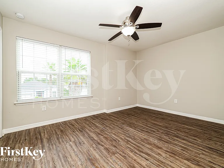 12221 Blue Pacific Dr — Photo 15