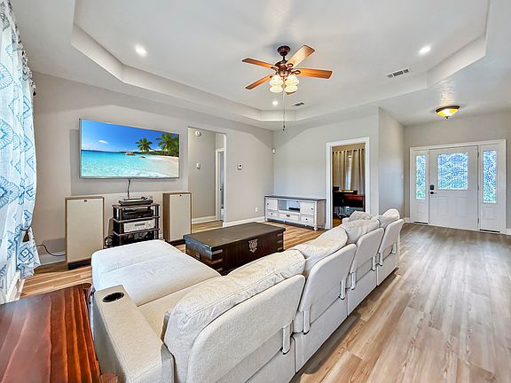 4th image of 330 Wesley Crowell Rd