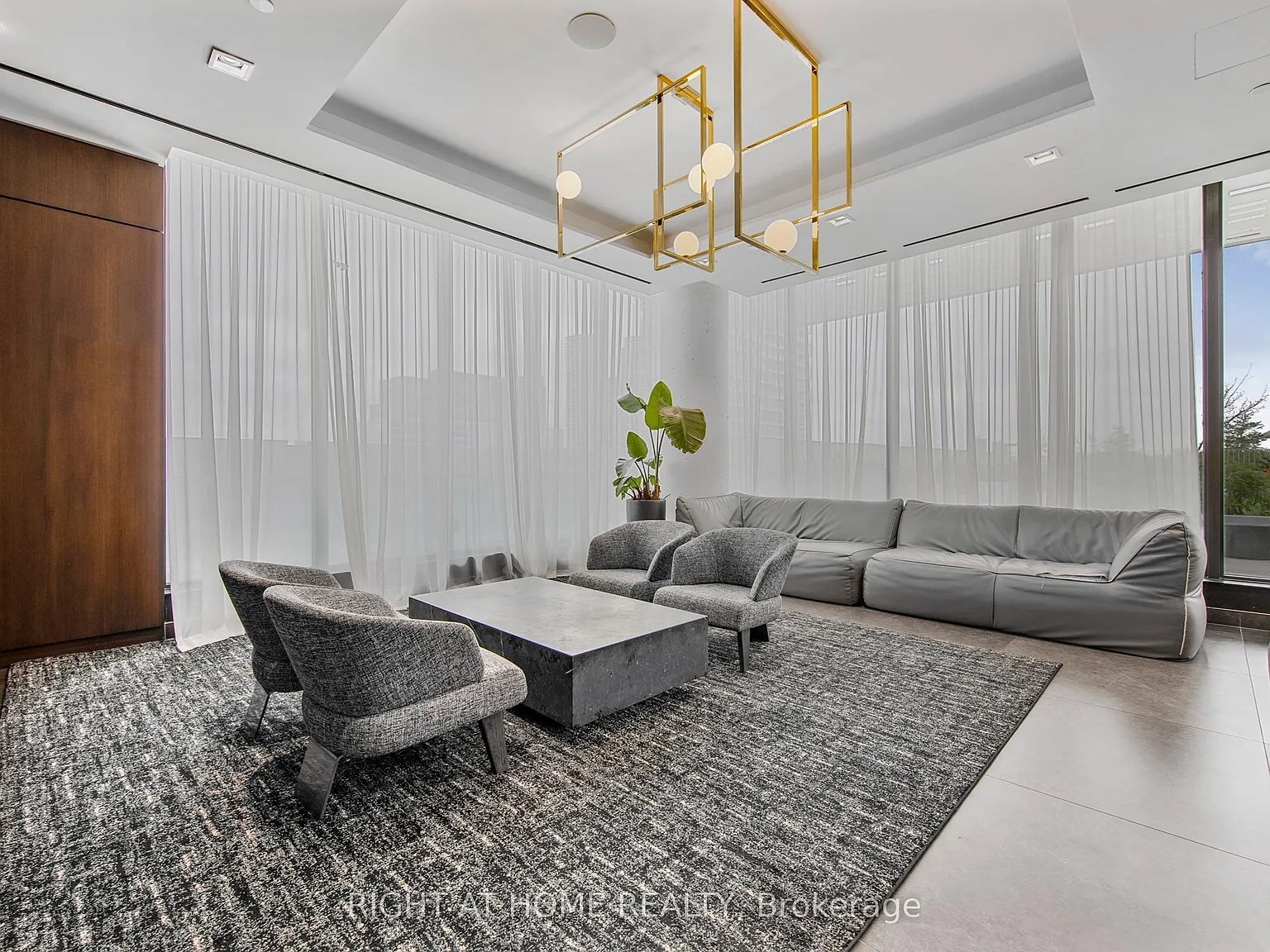 2 bed, $2,250 — Photo 4