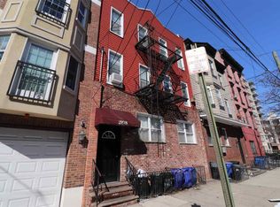 208 Adams St APT 3R, Hoboken, NJ 07030