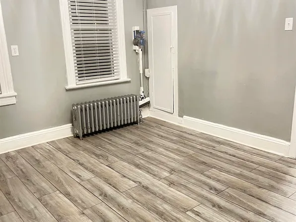 6126 Washington Street image 7 of 7