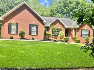 1212 Shady Ln, Jasper, AL 35503