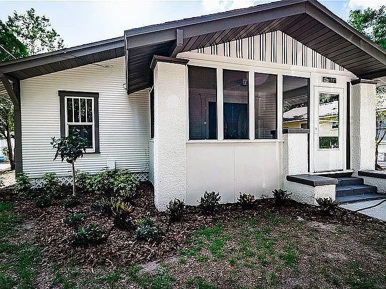 1st image of 1517 Banks Pl