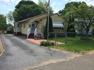 170 Fairview Ave, Stratford, CT 06614