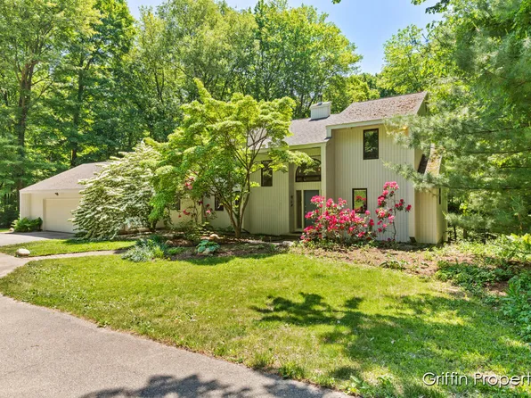 185 Taos Ave NE, Ada, MI 49301