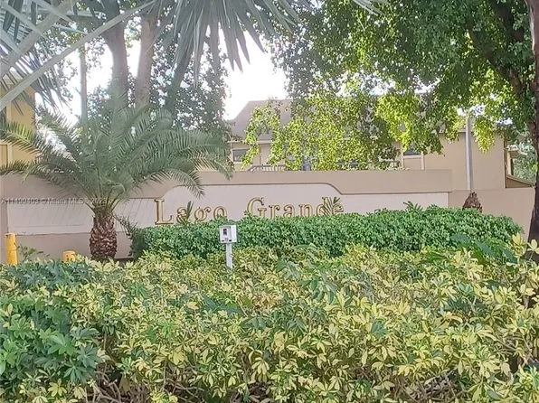 6540 W 26th Dr APT 21-60, Hialeah, FL 33016