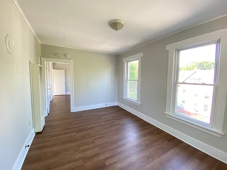 11 Lawrence St #6 — Photo 17