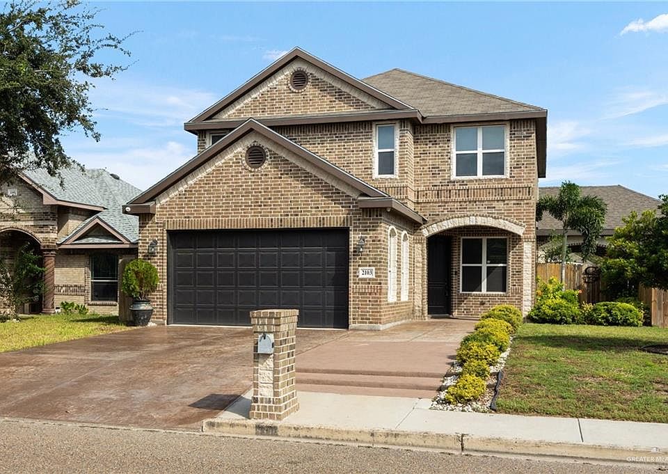 1st image of 2103 Primrose Dr