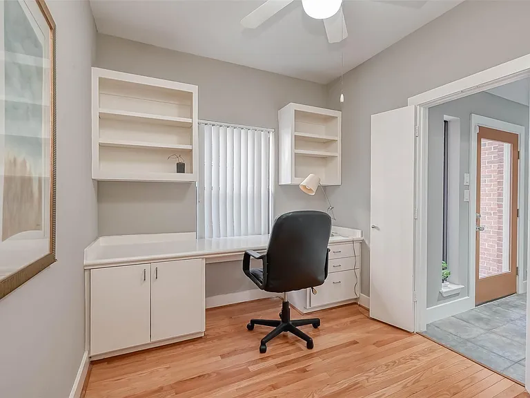 9701 Marlive Ln — Photo 6