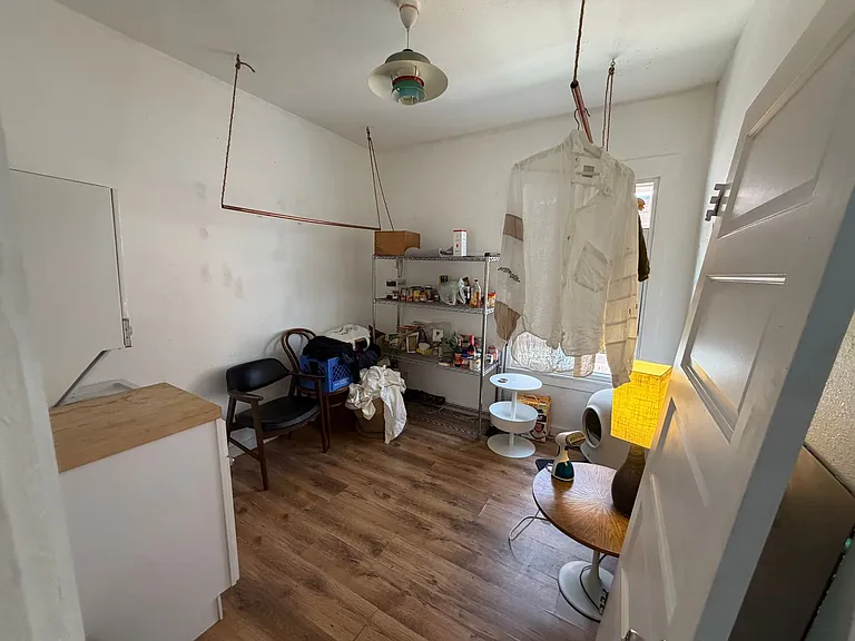 1410 S Cloverdale St — Photo 16