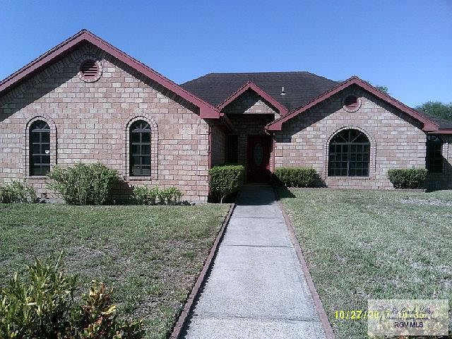 1st image of 320 S Magnolia Hts