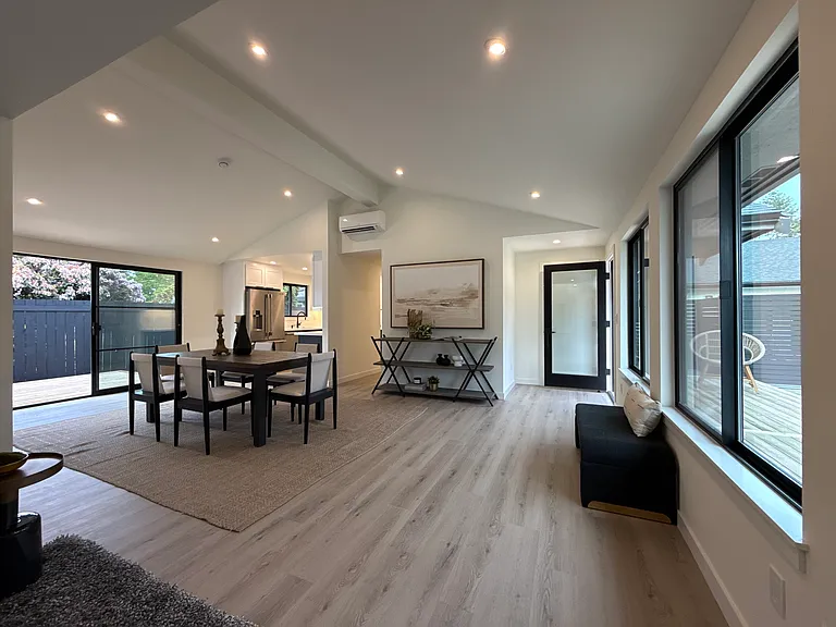 1068 Harding St — Photo 30