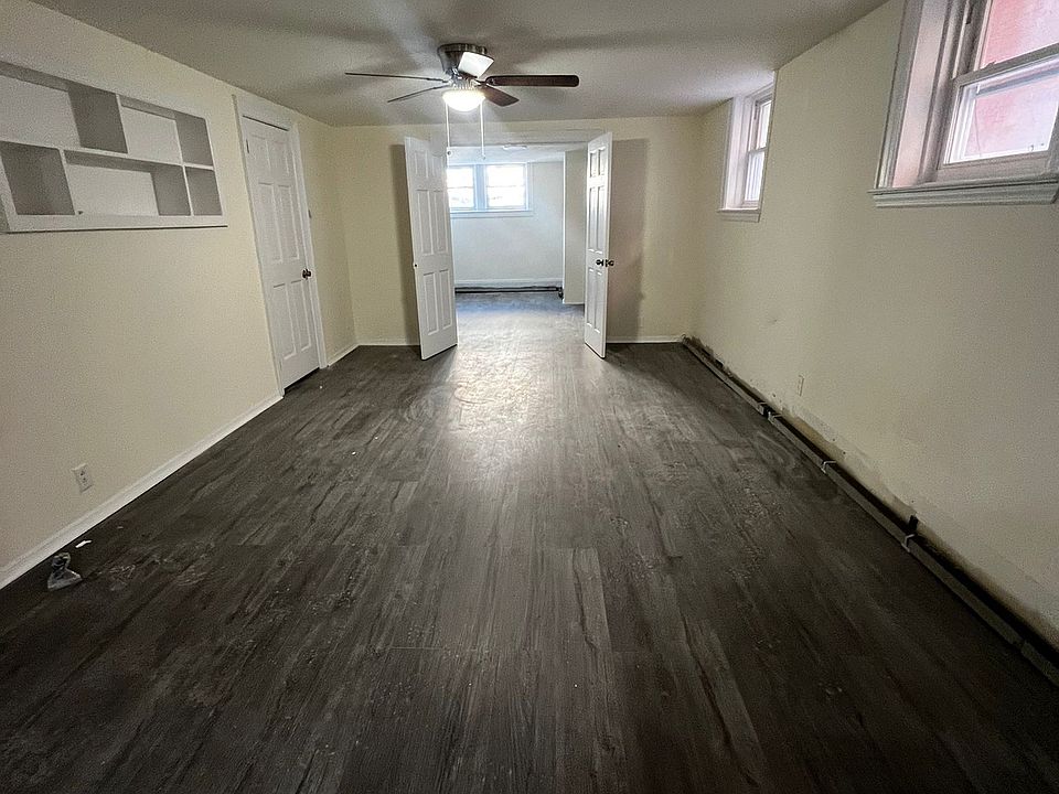 2nd image of 130 Cox Ave #1B
