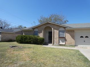 6433 Saramac Dr, Watauga, TX 76148