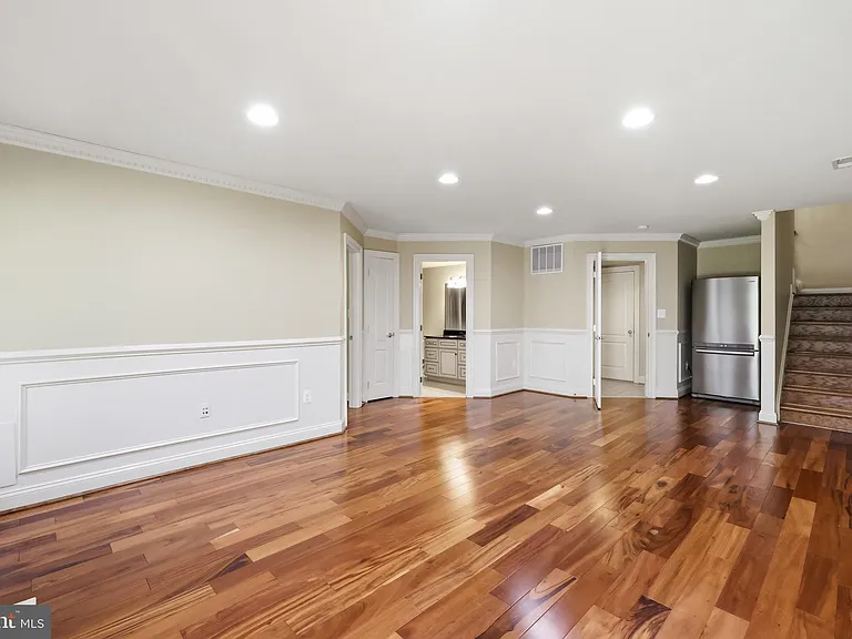 6403 Velliety Ln — Photo 55
