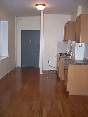 Rented by AD Real Estate Investors | media 41