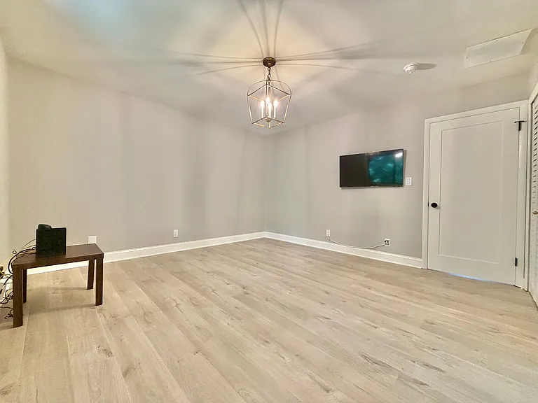 907 Oak Tree Dr — Photo 29