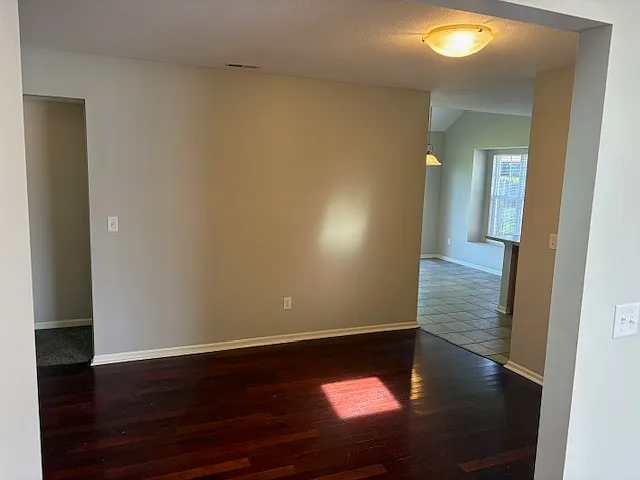 2513 Prairie Elm Dr — Photo 11