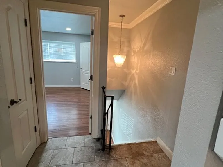 1966 Benita Dr #4 — Photo 21