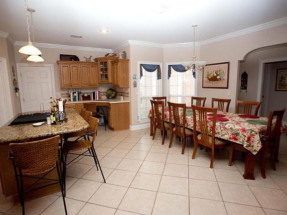 2nd image of 872 Mande Ct