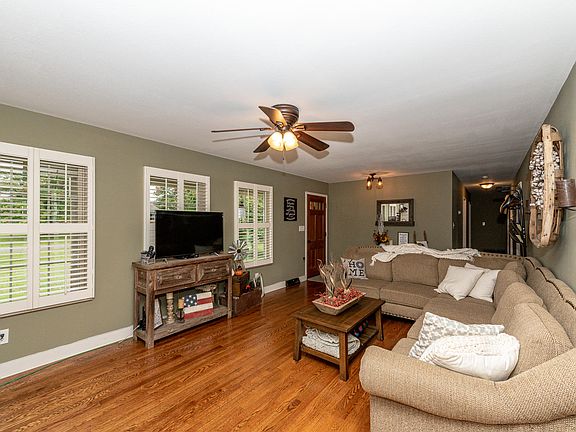 5th image of 1741 Scenic Dr