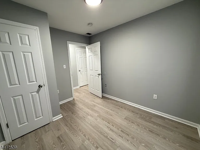 34 Auburn St — Photo 17