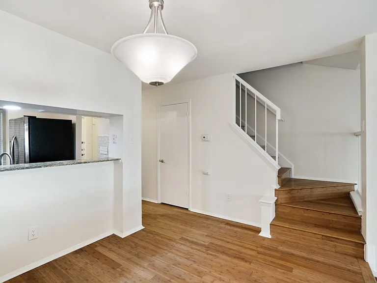11901 Swearingen Dr #80O — Photo 8