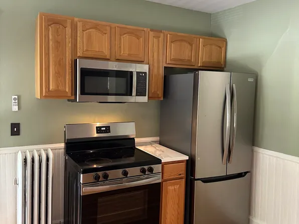 188 Newman Ave #2, Seekonk, MA 02771