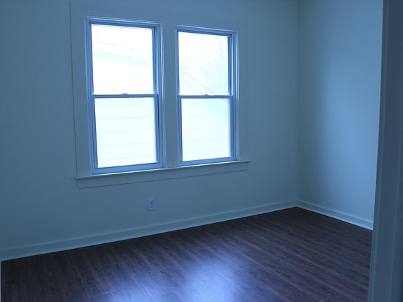 5th image of 7 Mildred Ave Floor 1