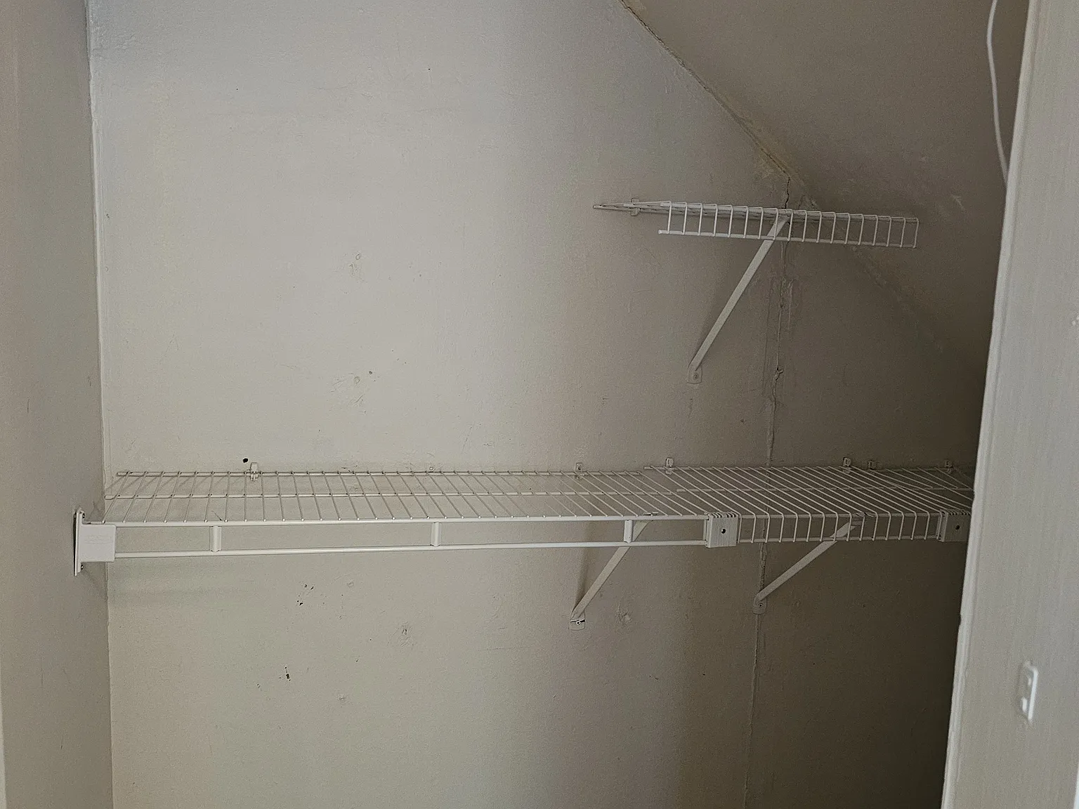 2 bed, 1008 sqft, $1,600 — Photo 4