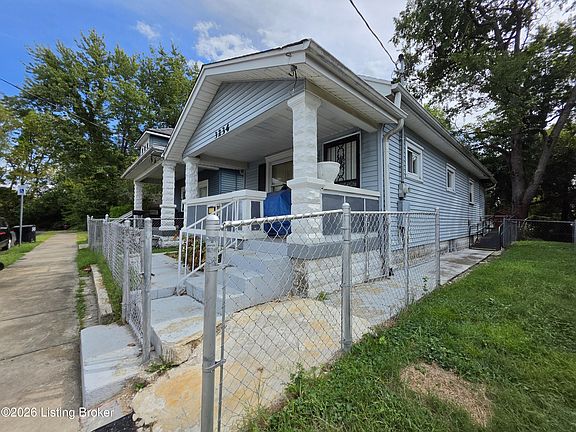 2nd image of 3234 Herman St