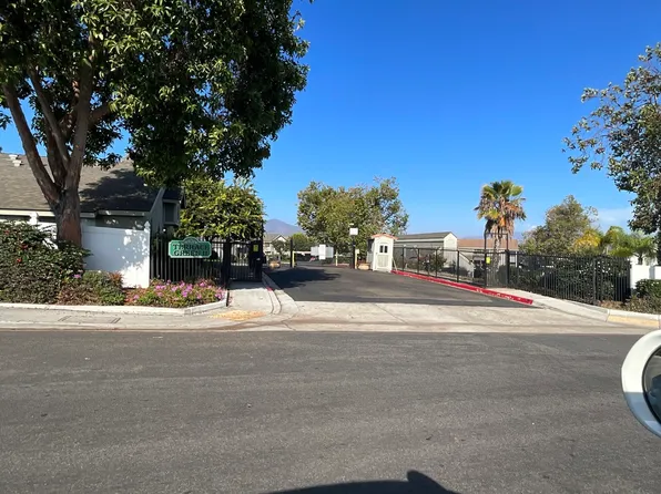 7376 Tooma St, San Diego, CA 92139