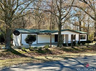 41 Baker Rd, Royston, GA 30662