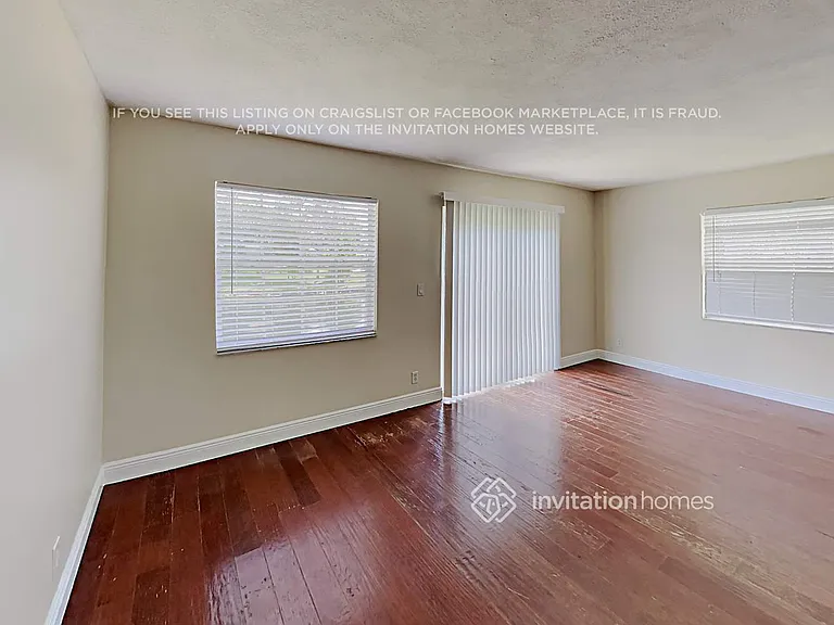 10315 Boynton Place Cir — Photo 8