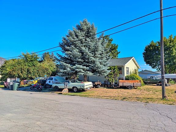 3rd image of 402 E Clay Ave
