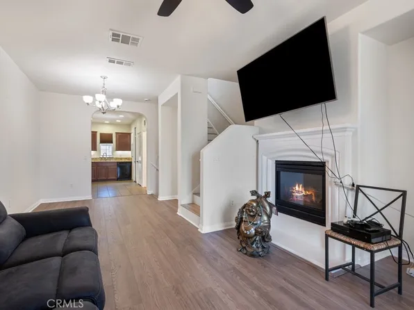 35309 Marabella Ct, Winchester, CA 92596