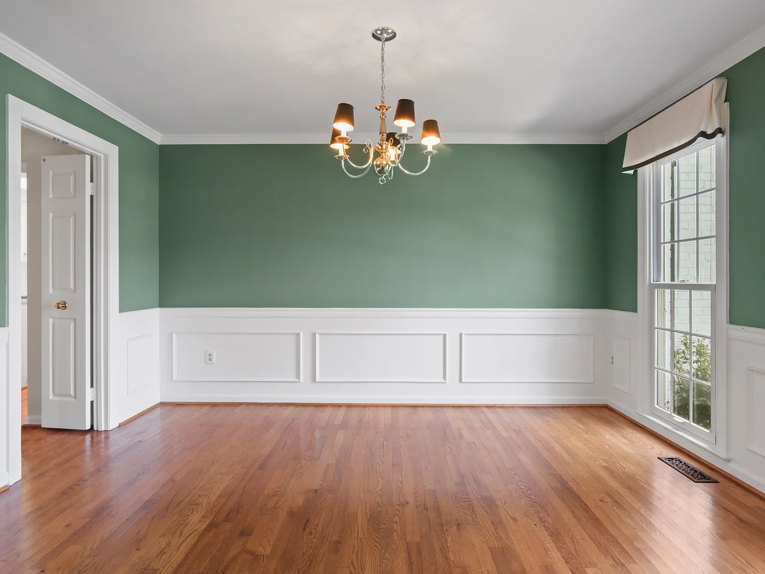 892 Van Dusen Court (VA) - 1 — Photo 4