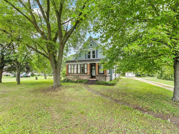 408 SCHOOL STREET, Almond, WI 54909
