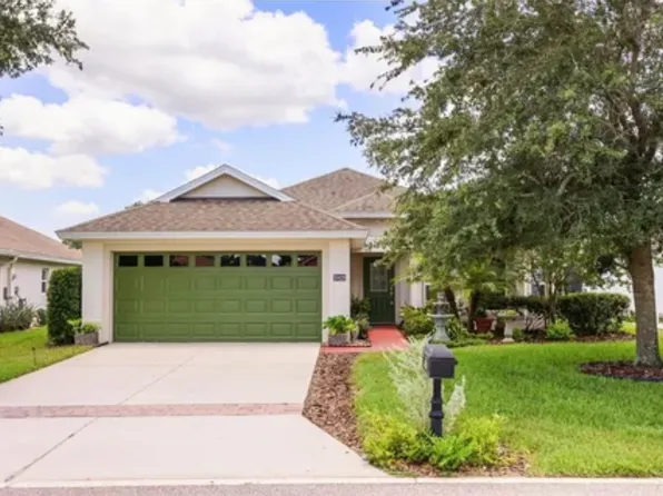 30429 Island Club Dr, Tavares, FL 32778