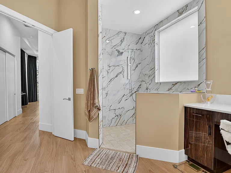 7843 Villa D Este Way — Photo 32