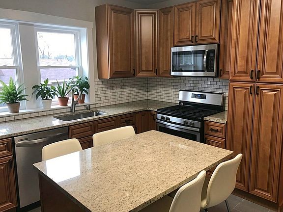 5th image of 5359 W Wilson Ave #2