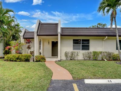 115 Lake Susan Drive, West Palm Beach, FL, 33411
