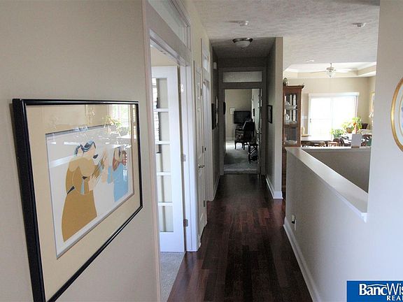 4th image of 7521 Greycliff Dr