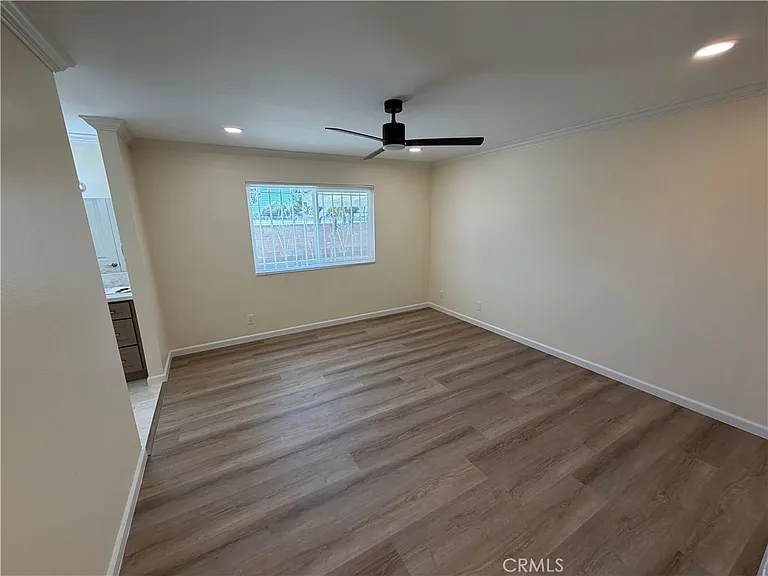 11510 Bertha St — Photo 31
