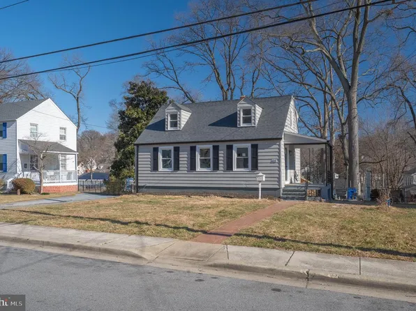 4211 72nd Ave, Hyattsville, MD 20784