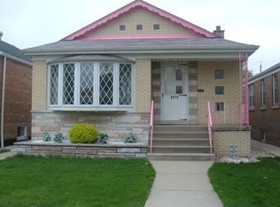 5717 S Mobile Ave, Chicago, IL 60638