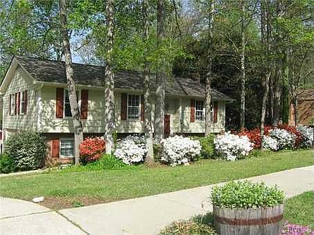 2nd image of 4312 Pickwick Dr