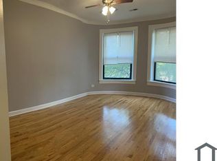 5910 S King Dr #2, Chicago, IL