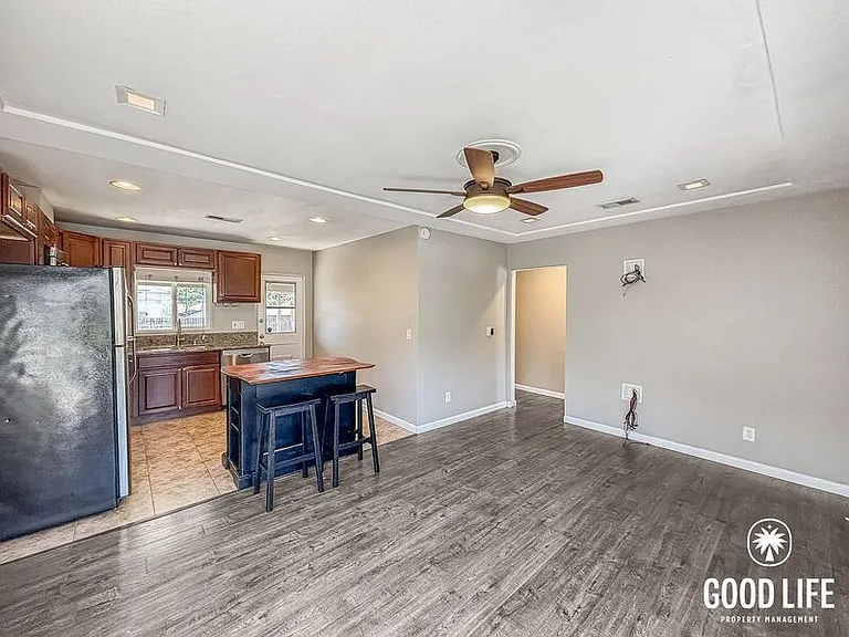 6209 Malcolm Dr — Photo 7