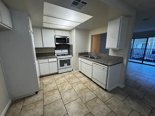 Floor plan 1004